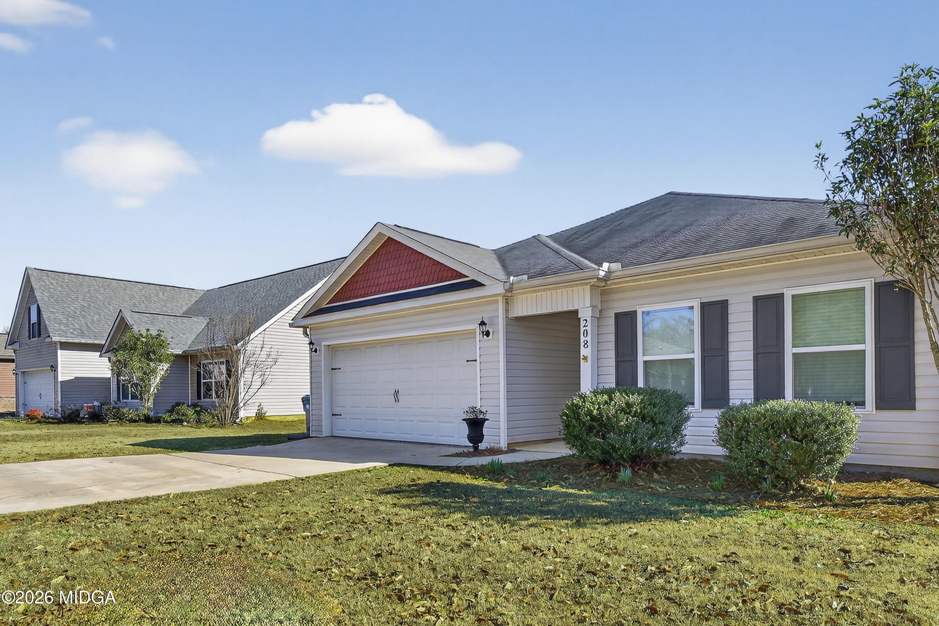 208 New Hope Drive Perry, GA 31069 - Photo 2 of 30 208 New Hope Dr-01149