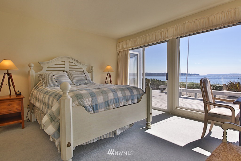 856 Old Beach Road Freeland, WA 98249 - Photo 12 of 25 Gallery Image 12
