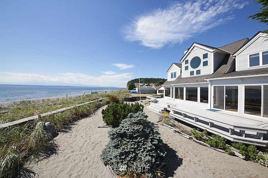 856 Old Beach Road Freeland, WA 98249 - Photo 17 of 25 Gallery Image 17