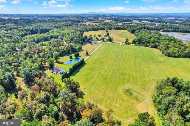 a view of an outdoor space tennis court