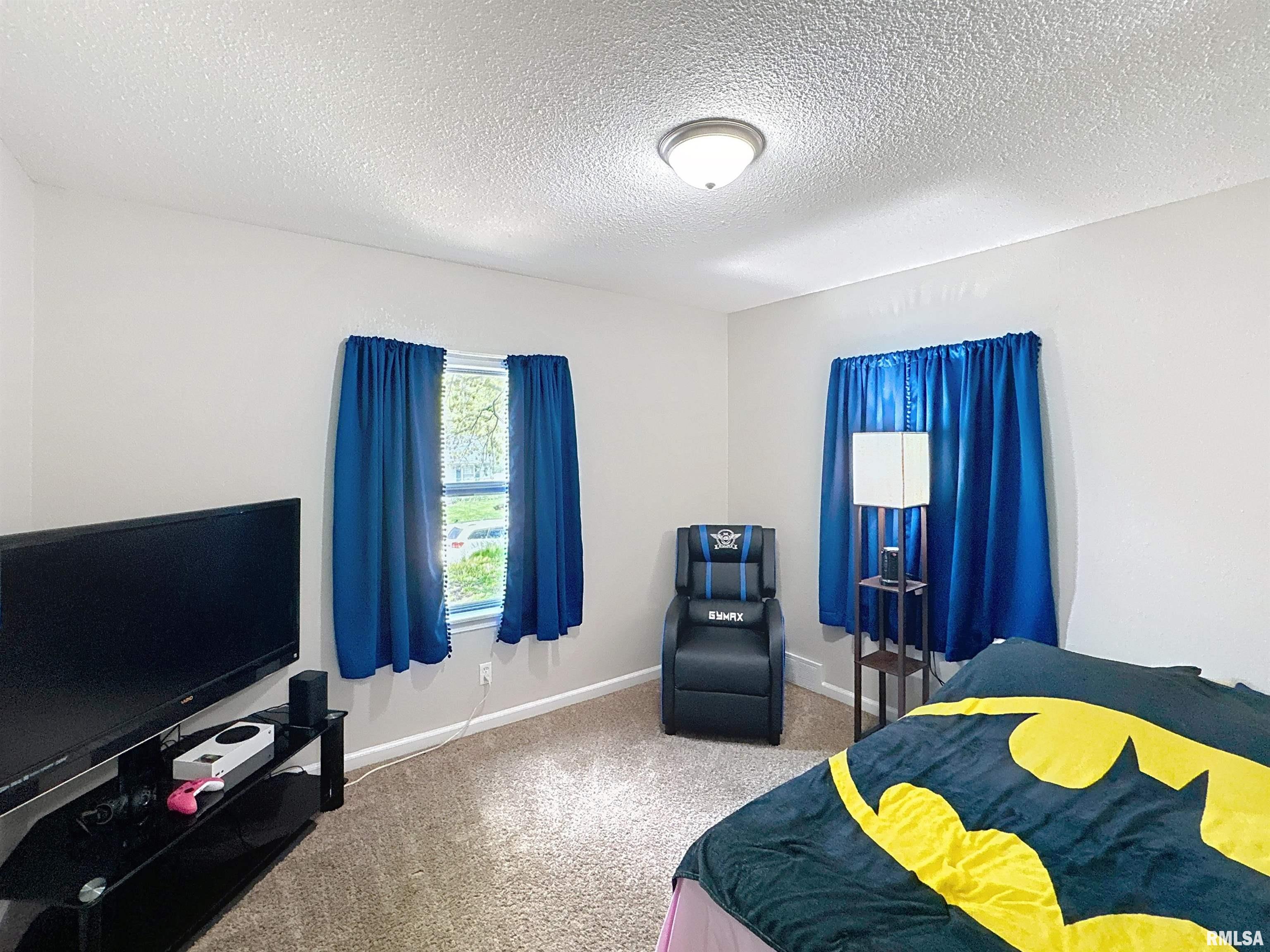 435 Waverly Road Davenport, IA 52804 - Photo 14 of 26 Gallery Image 14