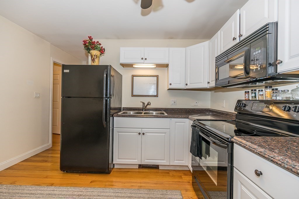 12 Cedar Drive Webster, MA 01570 - Photo 15 of 42