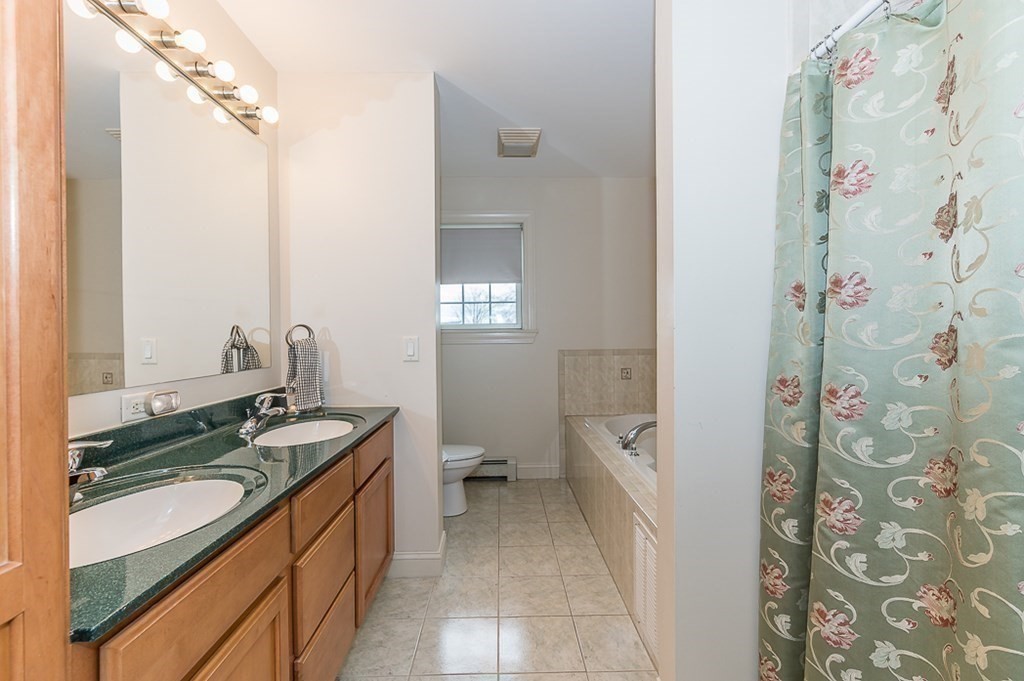 12 Cedar Drive Webster, MA 01570 - Photo 18 of 42