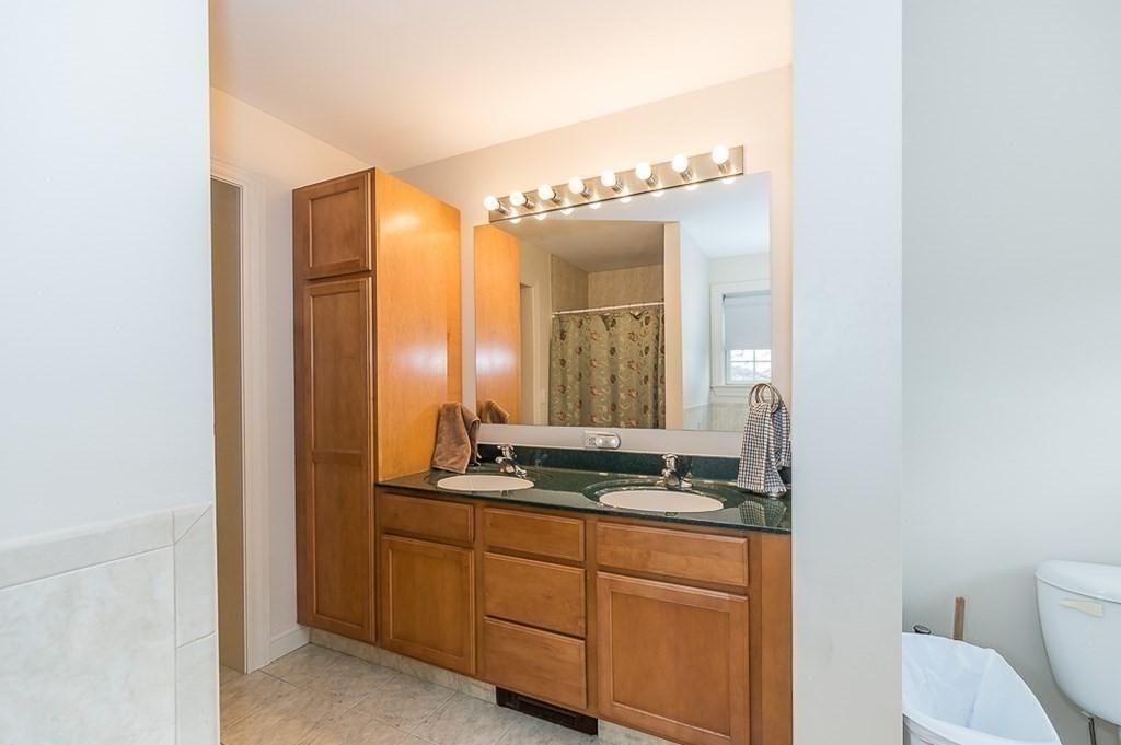 12 Cedar Drive Webster, MA 01570 - Photo 22 of 42