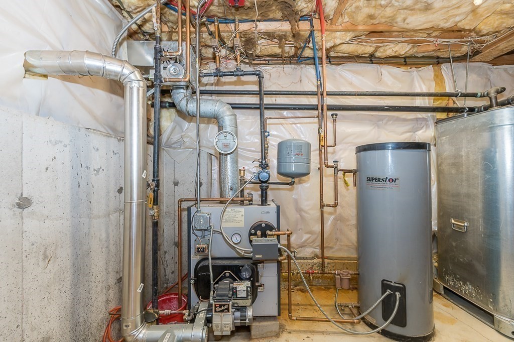 12 Cedar Drive Webster, MA 01570 - Photo 30 of 42