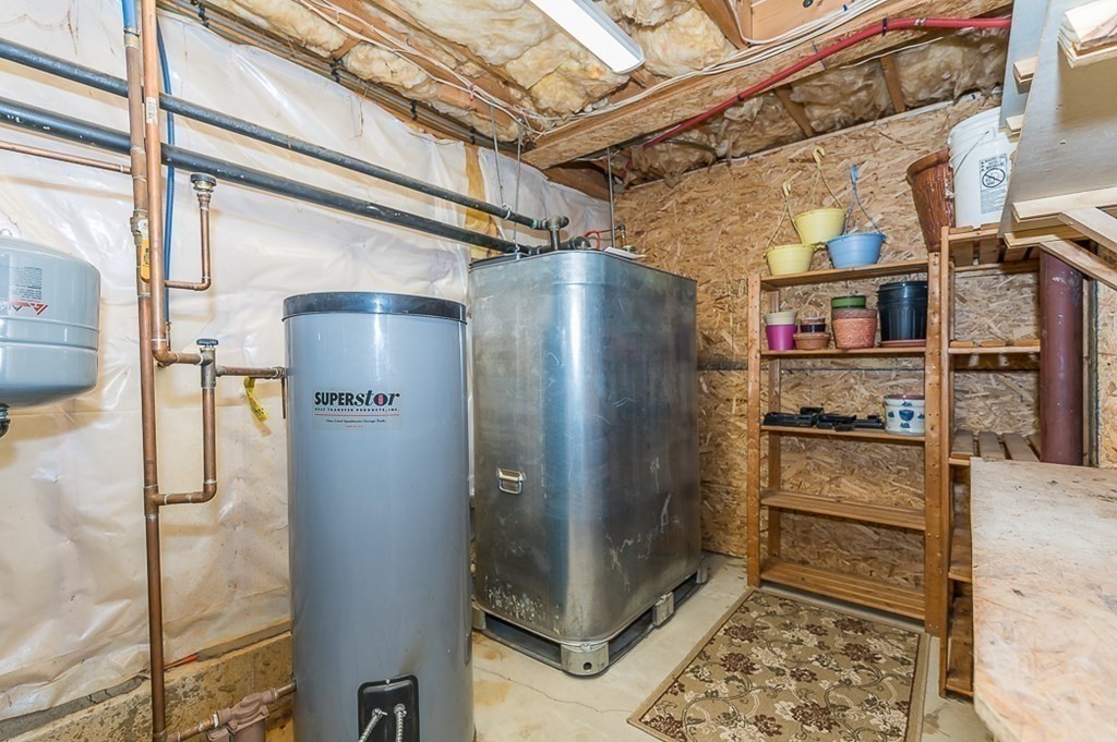 12 Cedar Drive Webster, MA 01570 - Photo 31 of 42