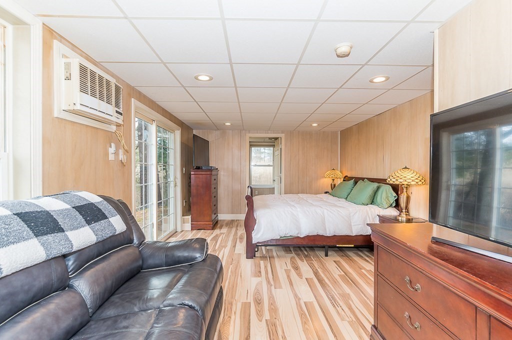 12 Cedar Drive Webster, MA 01570 - Photo 37 of 42