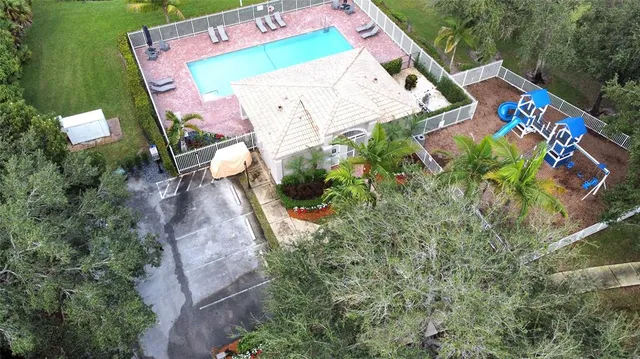$949,900 | 4480 Northwest 42nd Terrace, Coconut Creek, FL 33073