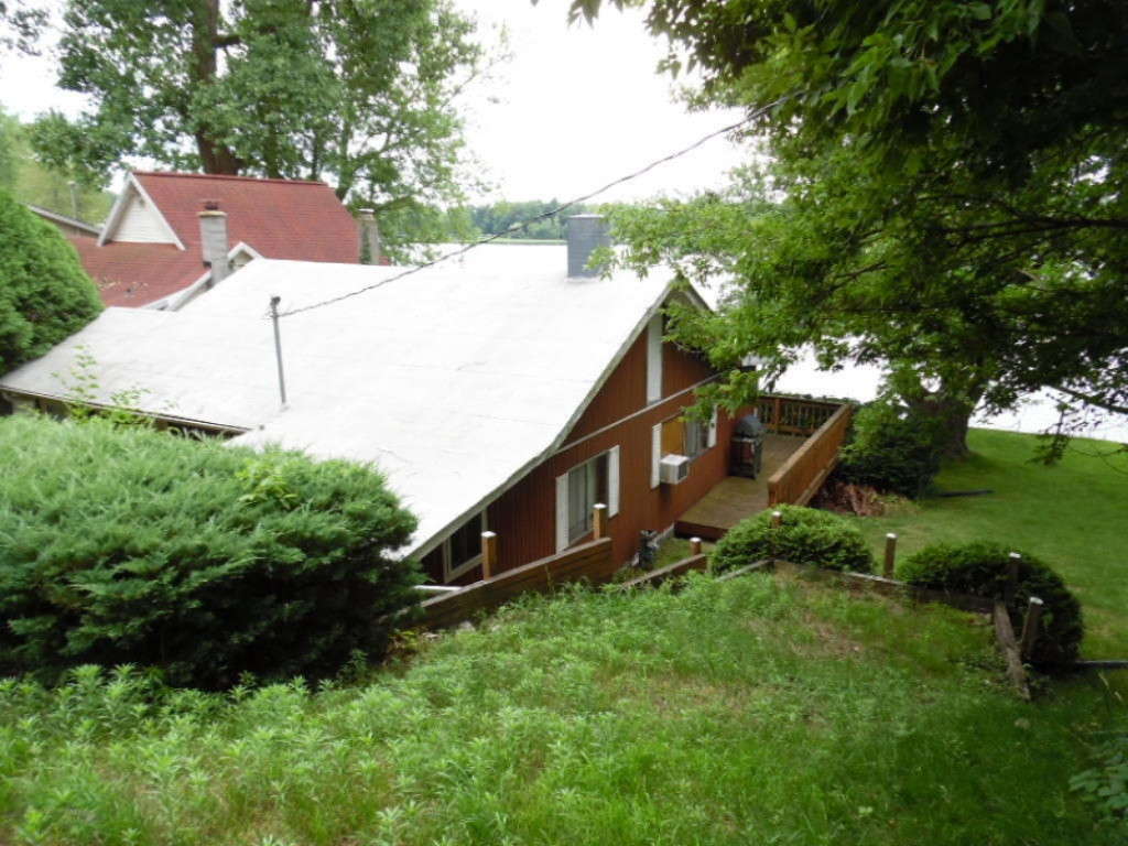 68424 Dailey Road Edwardsburg, MI 49112 - Photo 6 of 29 SAM_3120