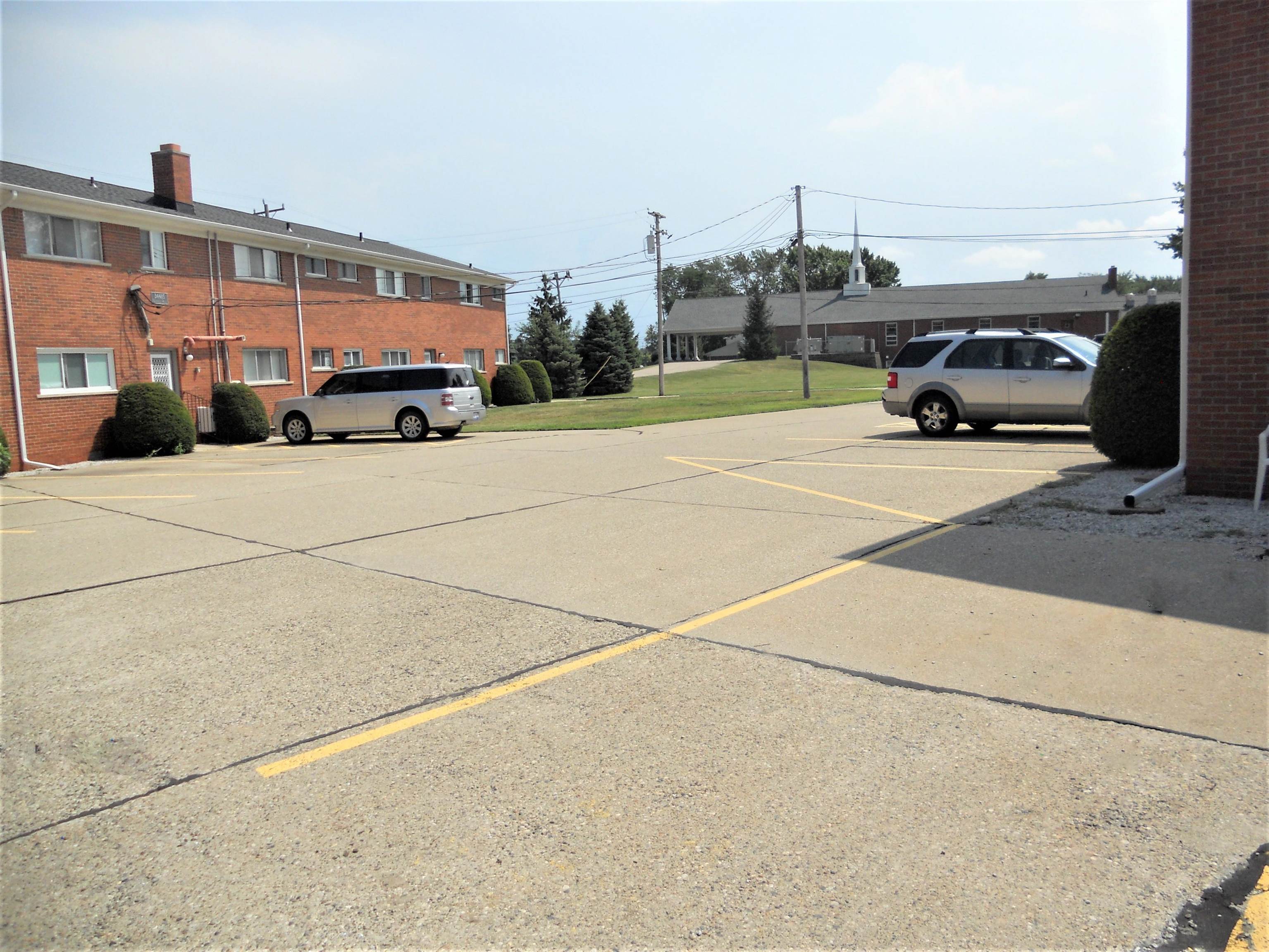 34500 Mulvey Road, Unit 8B Fraser, MI 48026 - Photo 26 of 27 50098954-25.JPG