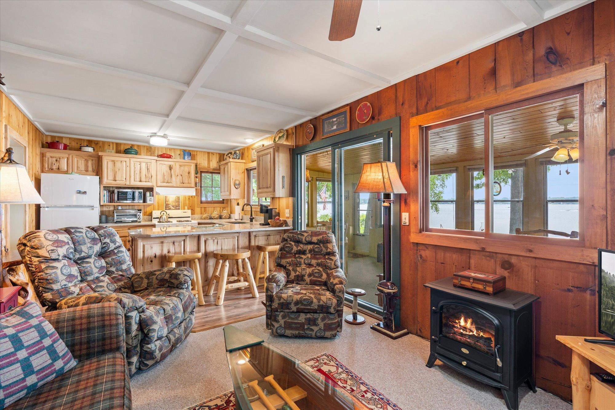 36408 Fishermans Point Road Crosslake, MN 56442 - Photo 12 of 37 Gallery Image 12