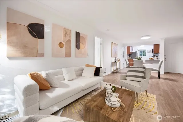 $2,500 | 12630 100th Lane Northeast, Unit G131, Kirkland, WA 98034