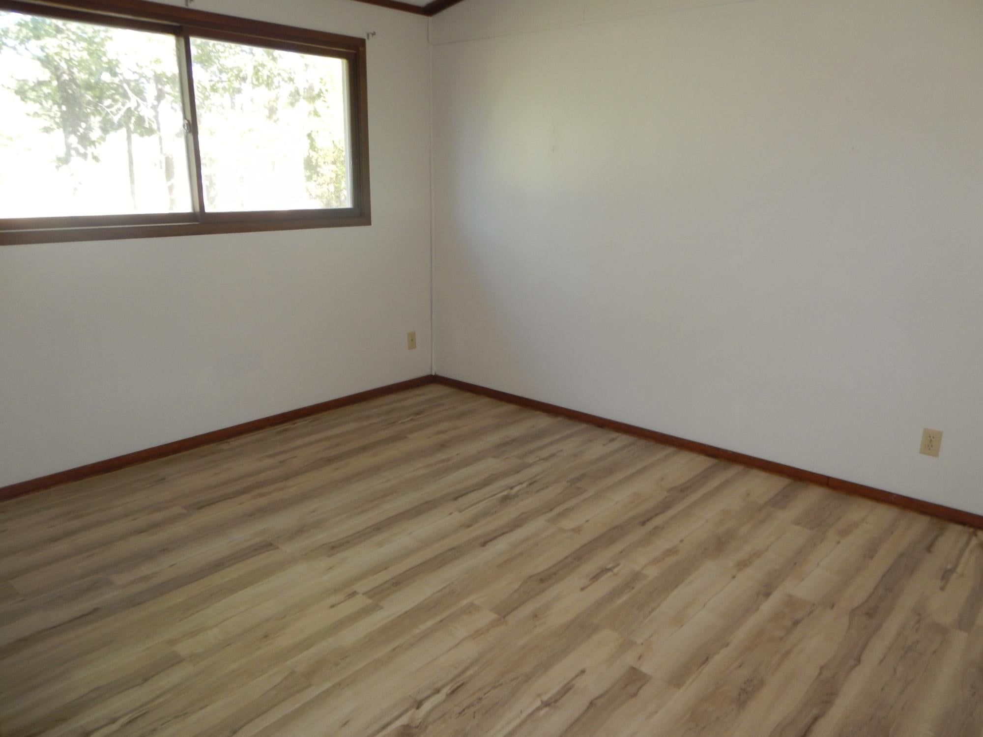 7373 Hwy 8 Rhinelander Wi 54501 Rhinelander, WI 54501 - Photo 12 of 23 Gallery Image 12