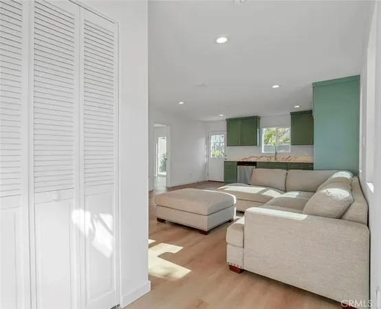 $1,080,000 | 14320 Osborne Street, Panorama City, CA 91402