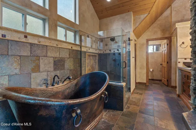 $2,750,000 | 6469 East Evernade Road, Hayden, ID 83835