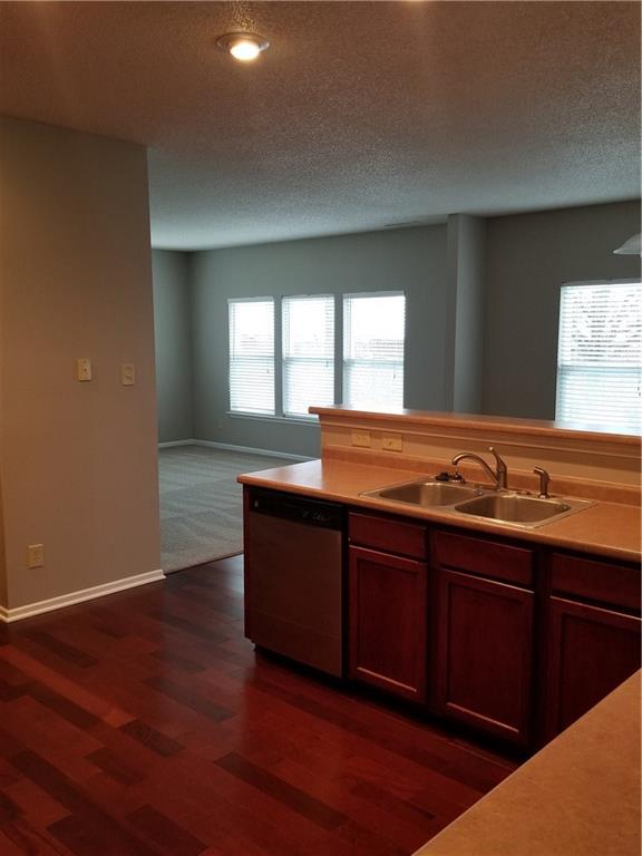 10455 Splendor Way Indianapolis, IN 46234 - Photo 11 of 24 Gallery Image 11