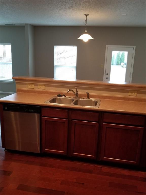 10455 Splendor Way Indianapolis, IN 46234 - Photo 12 of 24 Gallery Image 12