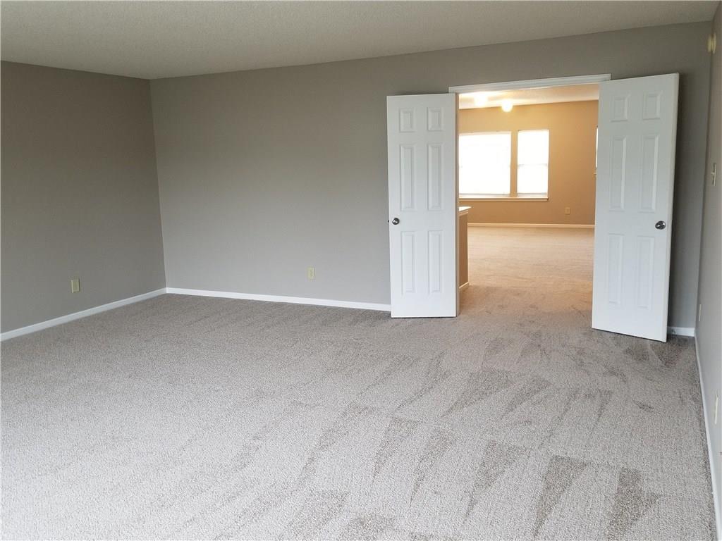 10455 Splendor Way Indianapolis, IN 46234 - Photo 17 of 24 Gallery Image 17