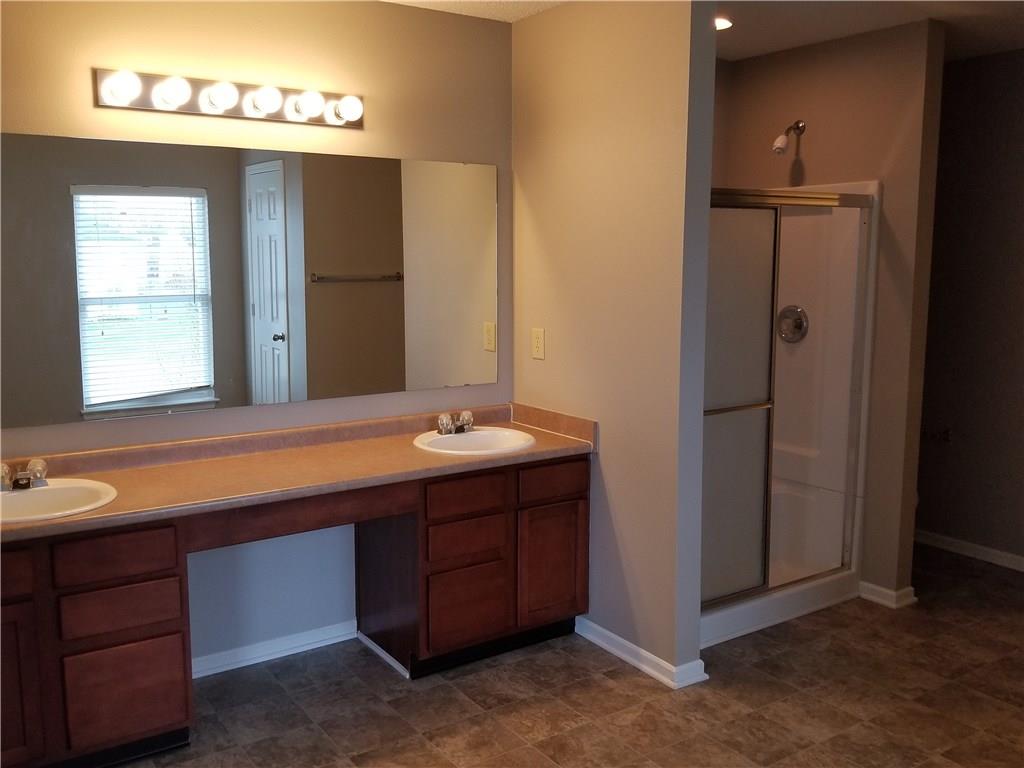 10455 Splendor Way Indianapolis, IN 46234 - Photo 18 of 24 Gallery Image 18