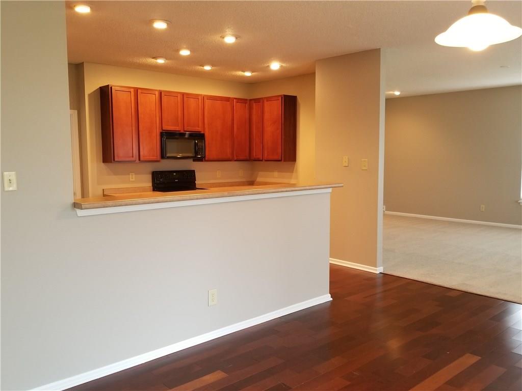 10455 Splendor Way Indianapolis, IN 46234 - Photo 8 of 24 Gallery Image 8
