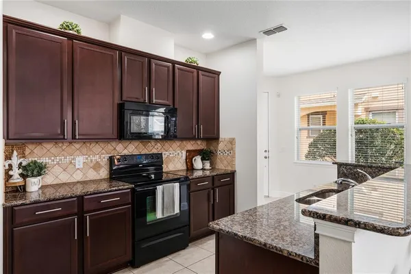 $2,900 | 545 Telfair Square Court, Sanford, FL 32771