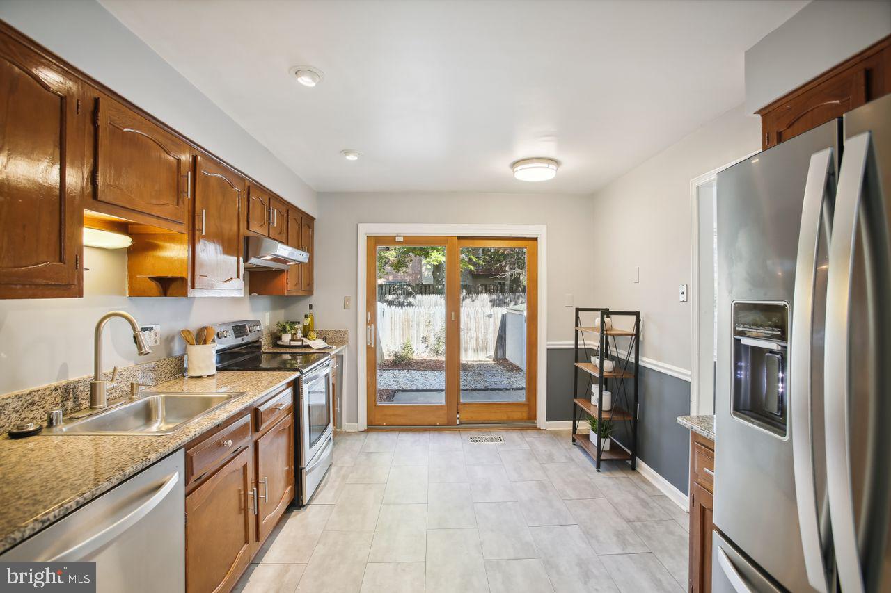 7002 Leebrad Street Springfield, VA 22151 - Photo 11 of 42 Gallery Image 11