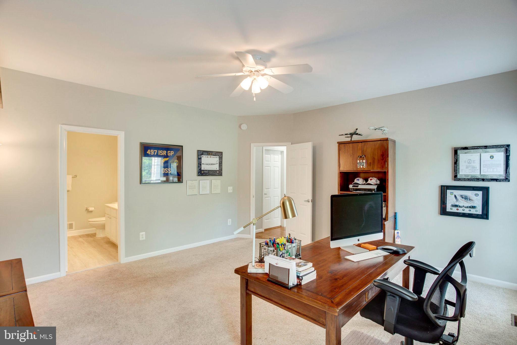 5753 Colchester Road Fairfax, VA 22030 - Photo 15 of 61 Main level bedroom - could be an Au Pair Suite