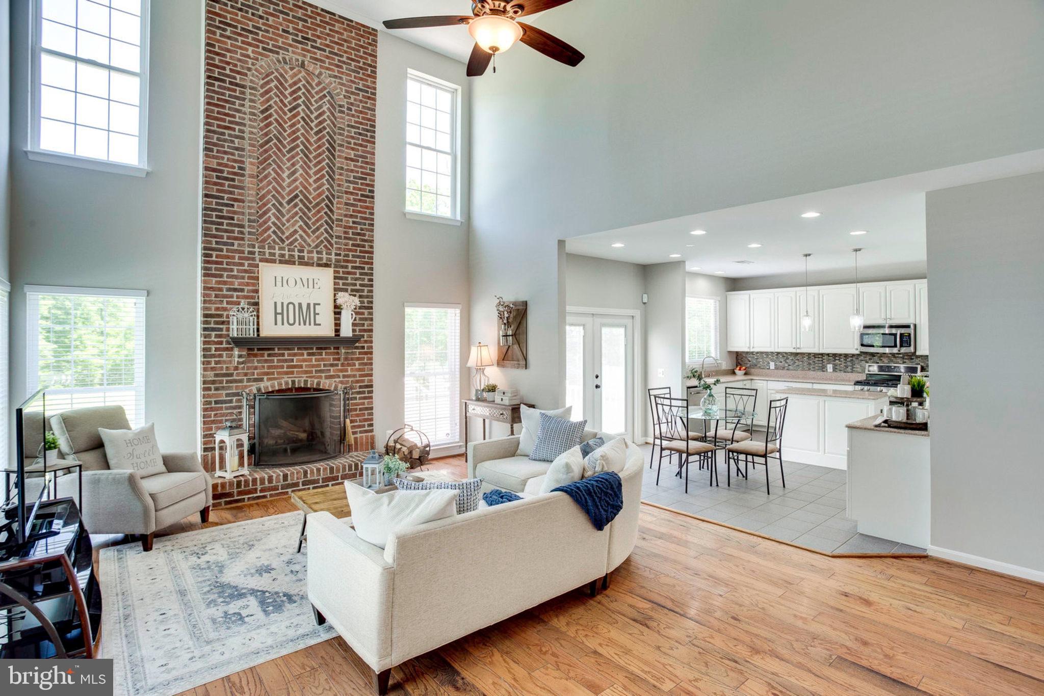 5753 Colchester Road Fairfax, VA 22030 - Photo 25 of 61 Family room - kitchen
