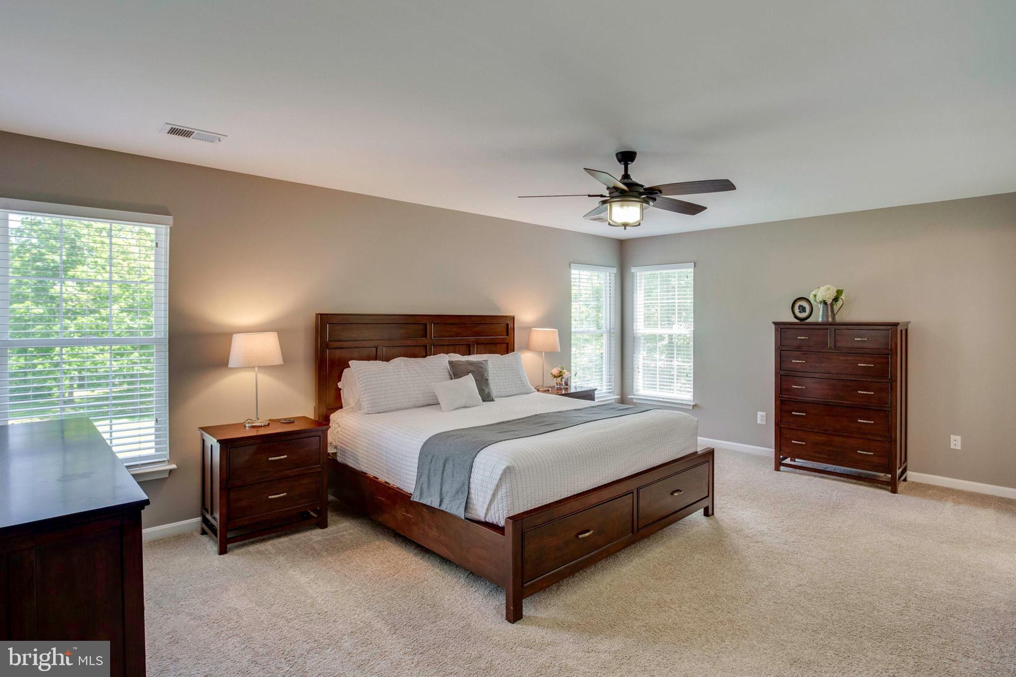 5753 Colchester Road Fairfax, VA 22030 - Photo 33 of 61 Master bedroom
