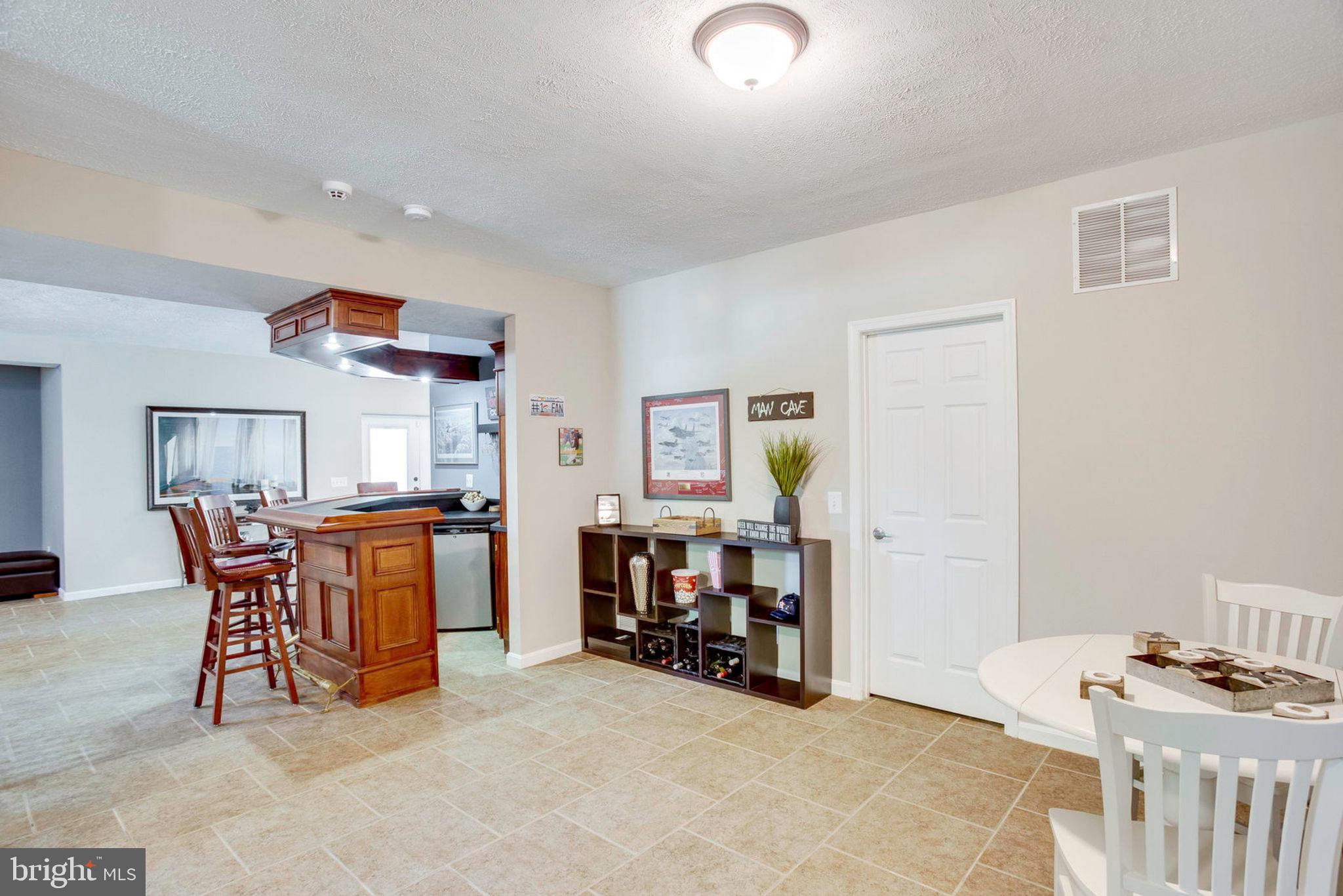 5753 Colchester Road Fairfax, VA 22030 - Photo 42 of 61 Lower level