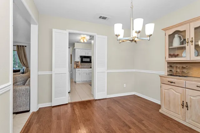 $274,000 | 2005 Tickner Street, Conroe, TX 77301