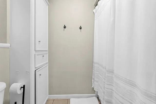 $274,000 | 2005 Tickner Street, Conroe, TX 77301