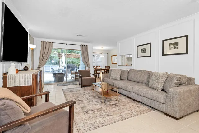 $274,000 | 2005 Tickner Street, Conroe, TX 77301