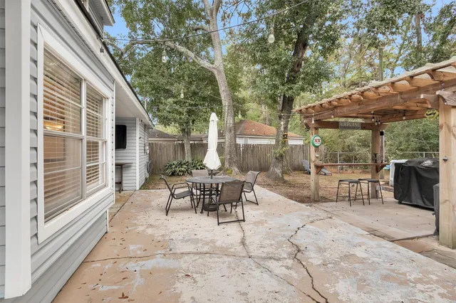 $274,000 | 2005 Tickner Street, Conroe, TX 77301