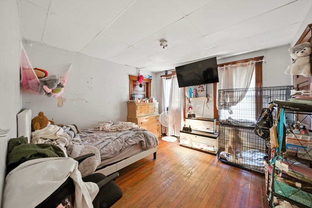 5 Robinson Street Webster, MA 01570 - Photo 11 of 26 Gallery Image 11