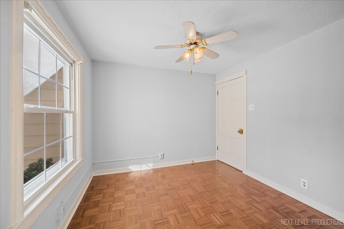 611 Carlson Street Sycamore, IL 60178 - Photo 13 of 21