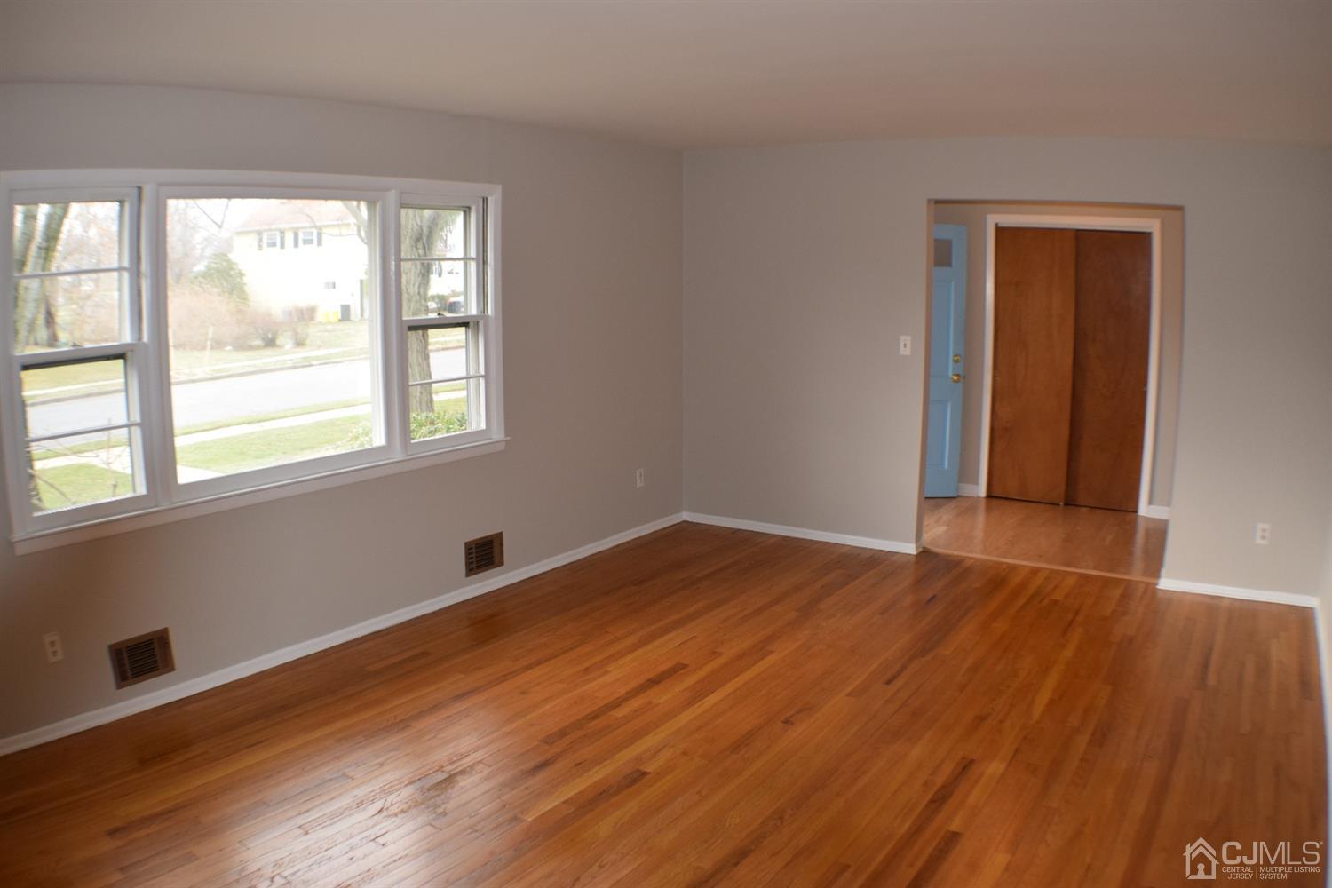 14 Packard Road East Brunswick, NJ 08816 - Photo 15 of 31 Gallery Image 15