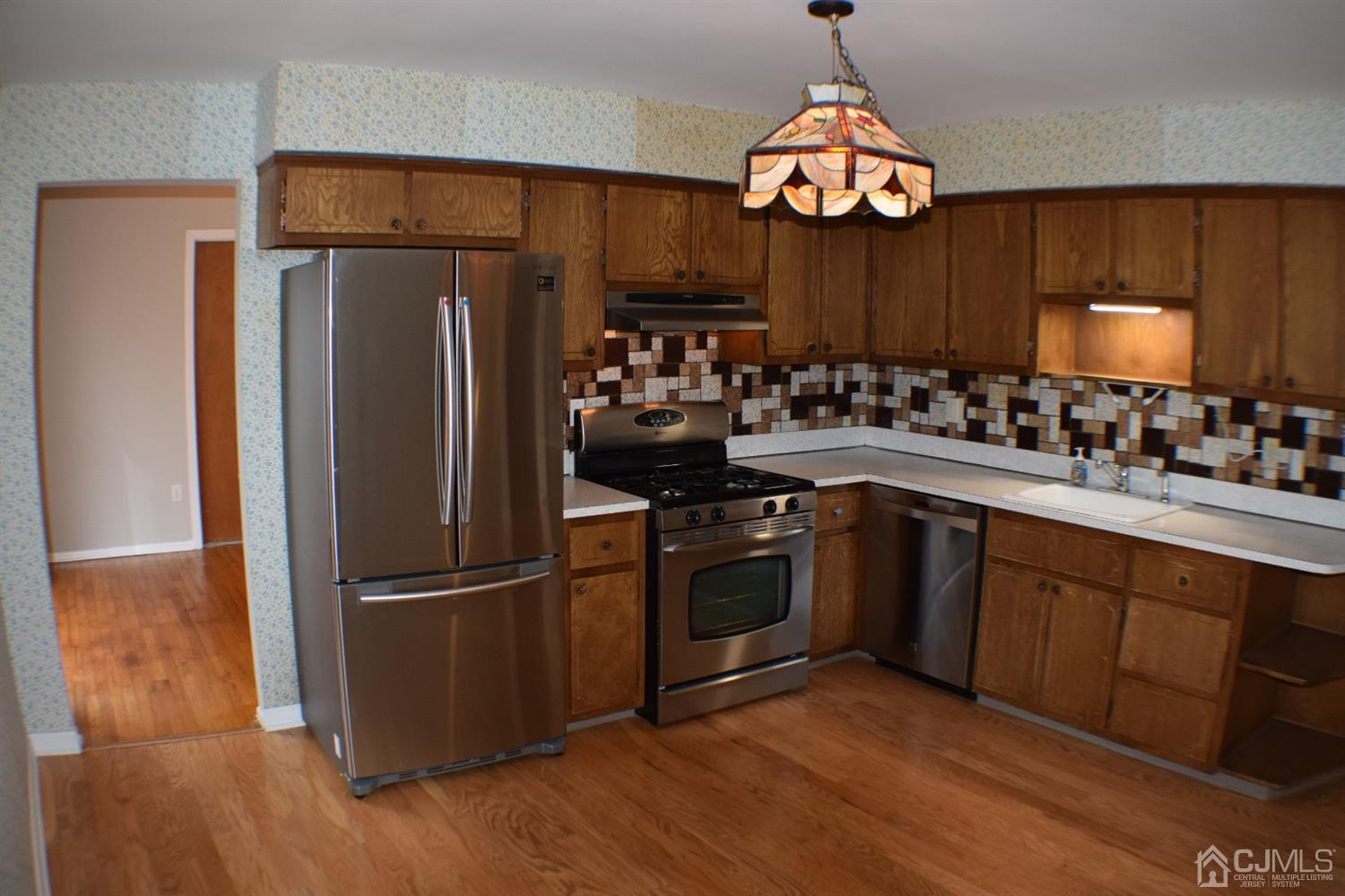 14 Packard Road East Brunswick, NJ 08816 - Photo 18 of 31 Gallery Image 18