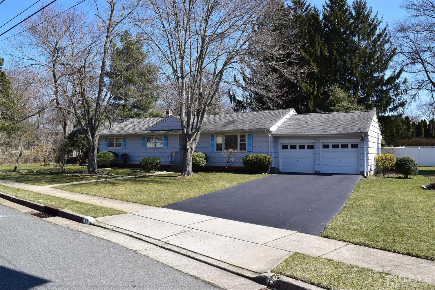 14 Packard Road East Brunswick, NJ 08816 - Photo 3 of 31 Gallery Image 3