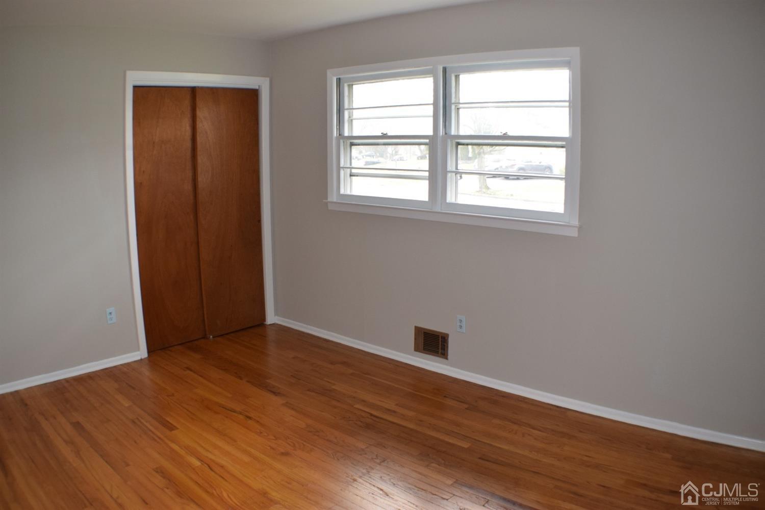 14 Packard Road East Brunswick, NJ 08816 - Photo 27 of 31 Bedroom 3