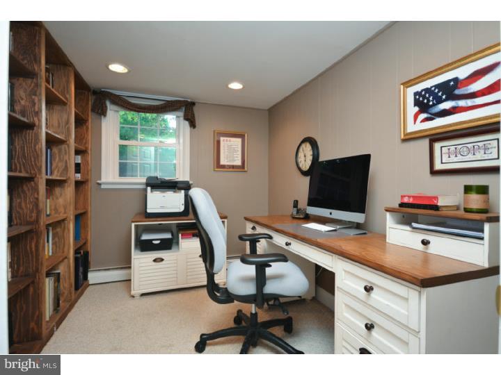 333 West Hoffecker Road Pottstown, PA 19465 - Photo 22 of 25 Office / Study
