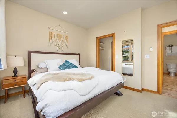 $625,000 | 107 Jacolet Lane Northwest, Unit 107, Bainbridge Island, WA 98110