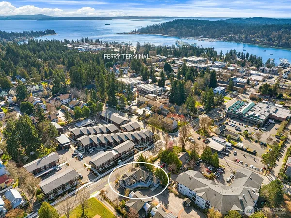 $625,000 | 107 Jacolet Lane Northwest, Unit 107, Bainbridge Island, WA 98110