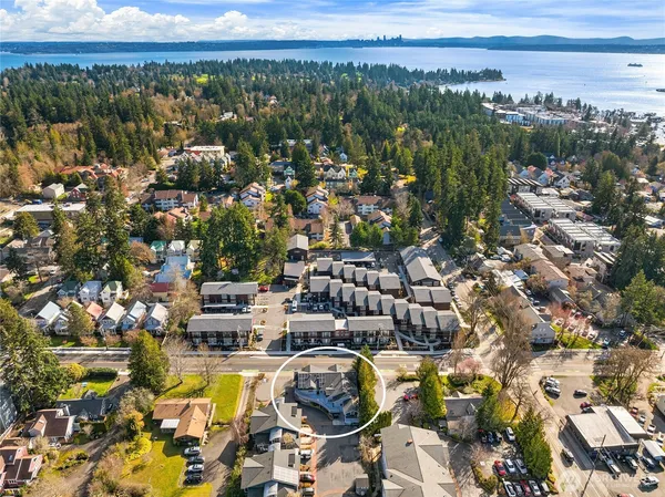 $625,000 | 107 Jacolet Lane Northwest, Unit 107, Bainbridge Island, WA 98110