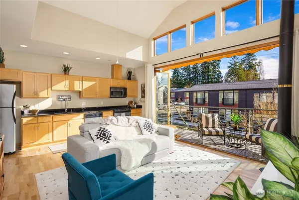 $625,000 | 107 Jacolet Lane Northwest, Unit 107, Bainbridge Island, WA 98110