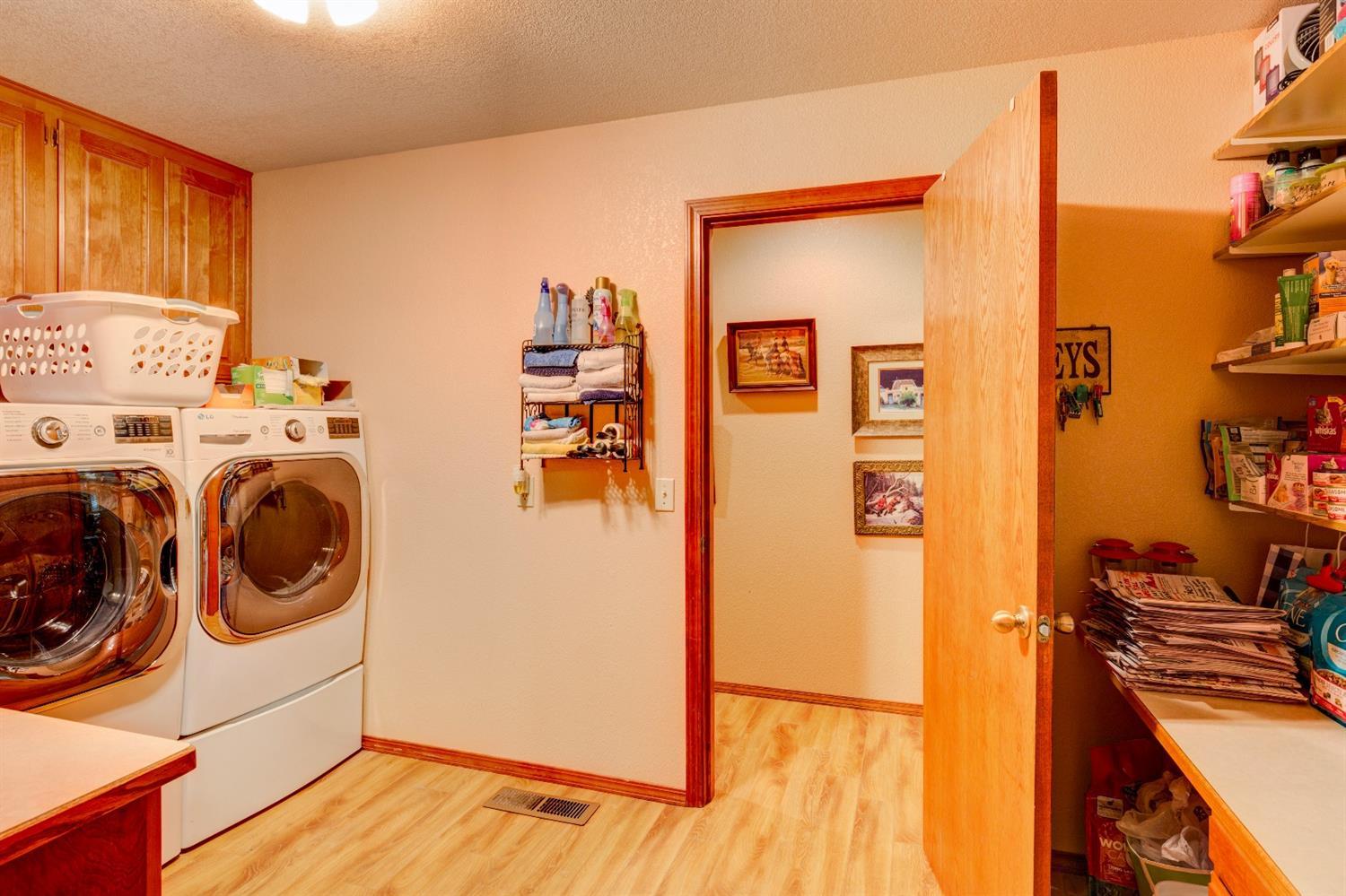 297 Pinnon Road Grants Pass, OR 97526 - Photo 16 of 35 Additional Photo