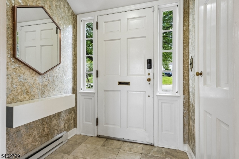 25 Silver Spring Road West Orange, NJ 07052 - Photo 4 of 31 Gallery Image 4