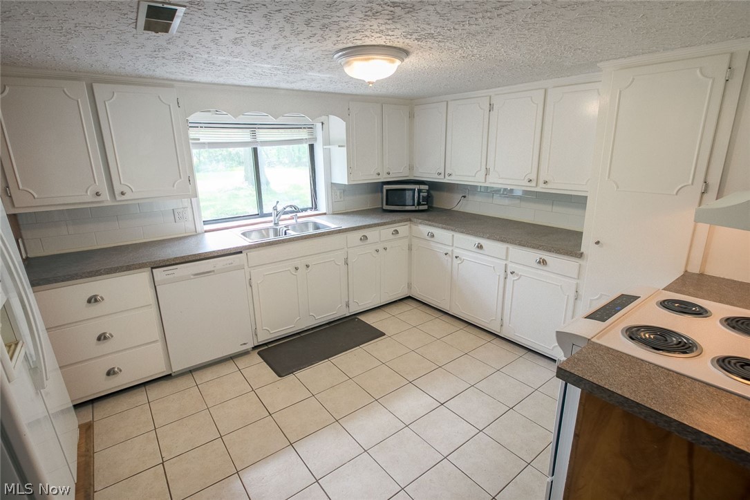 1683 South Cleveland Massillon Road Akron, OH 44321 - Photo 6 of 17