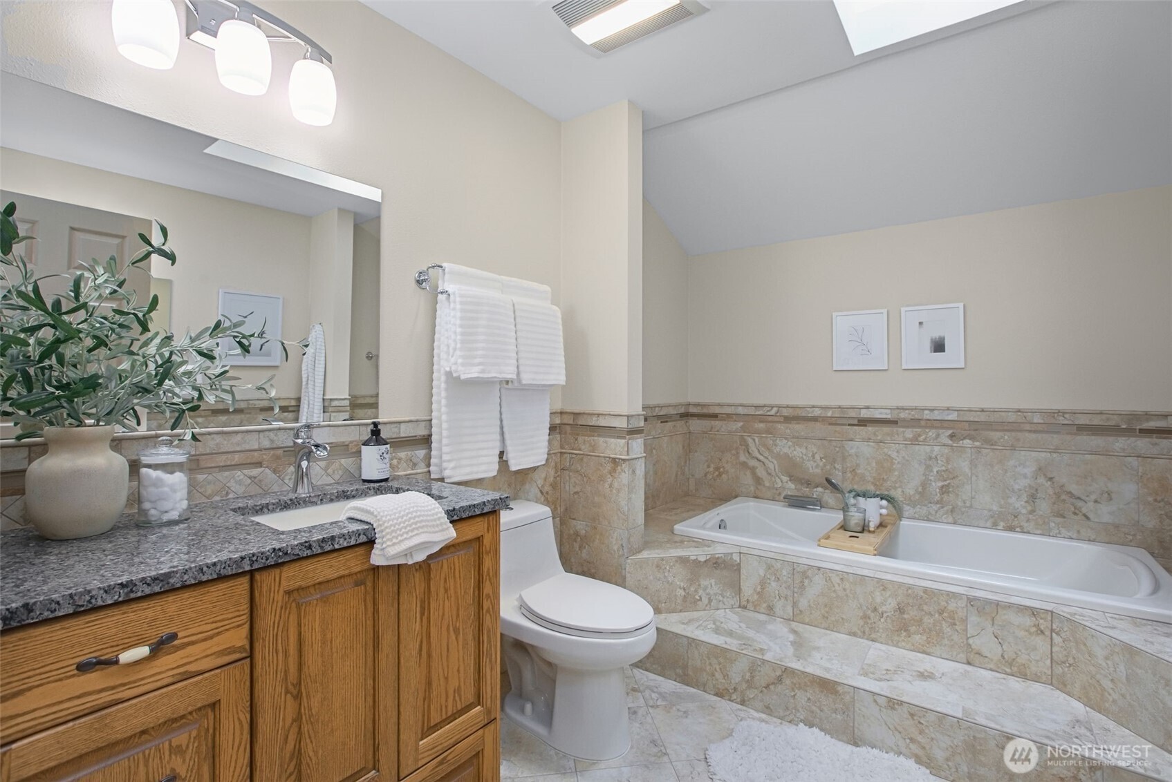 3914 Southwest Huckleberry Road Port Orchard, WA 98367 - Photo 18 of 40 Gallery Image 18