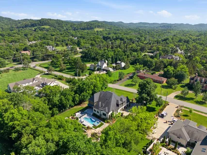 $4,200,000 | 2108 Timberwood Place, Nashville, TN 37215